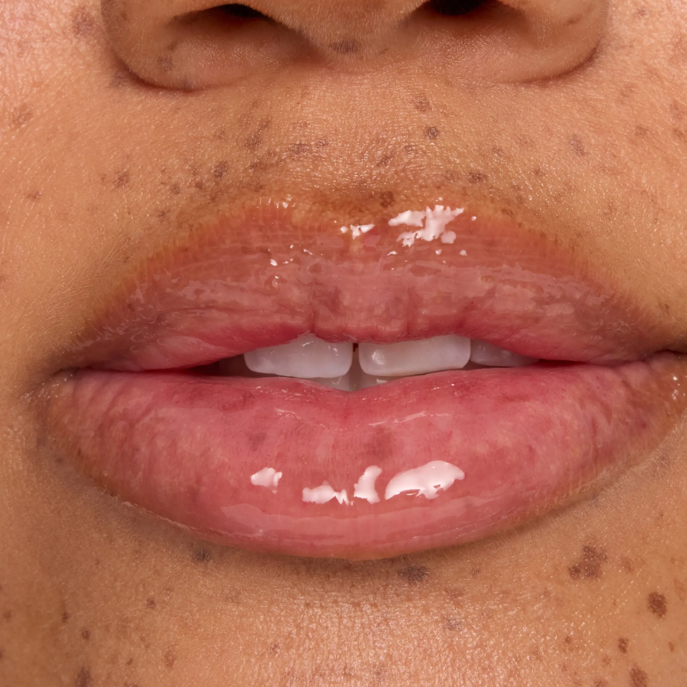 Fresh Kiss Glossy Balm