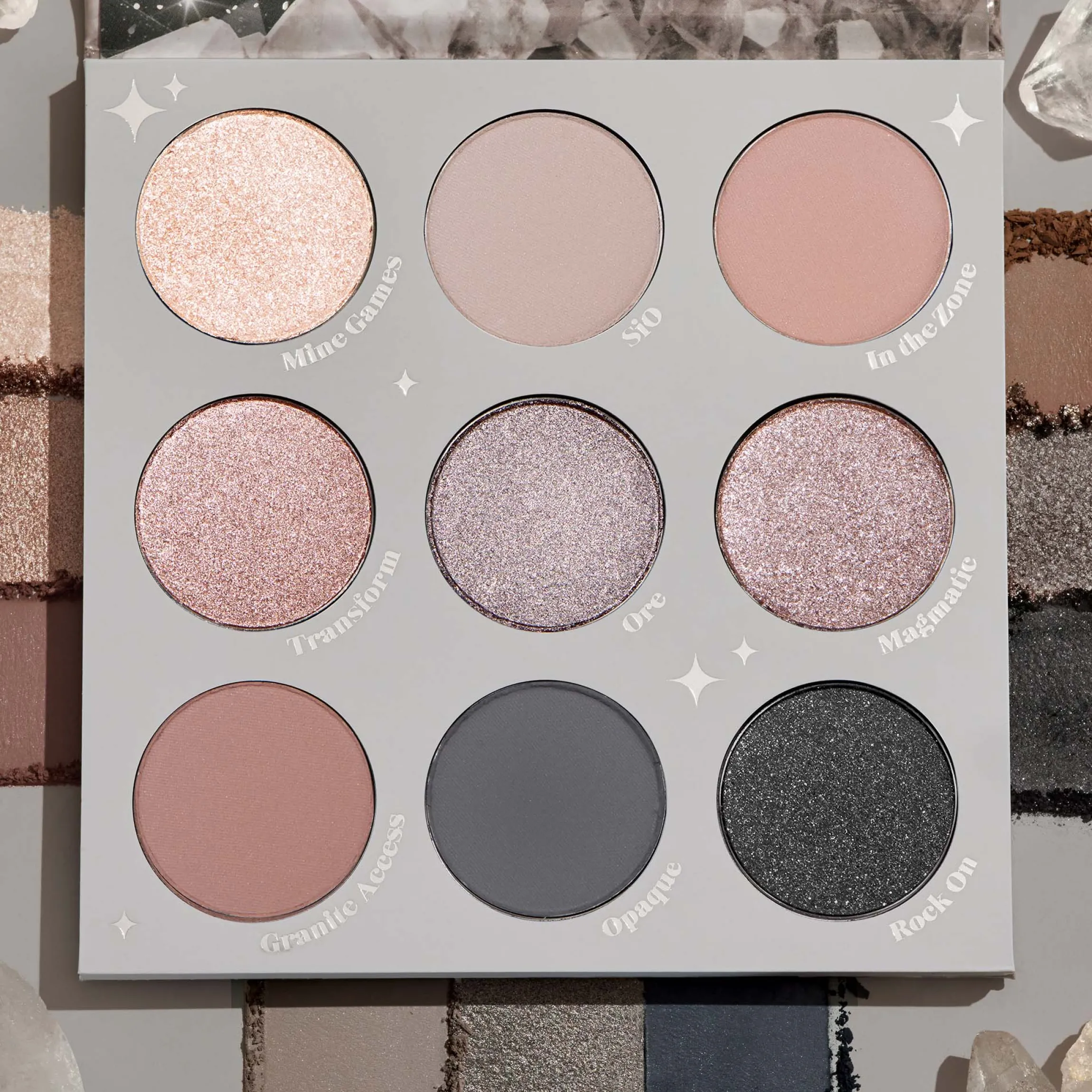 9-Pan Palette