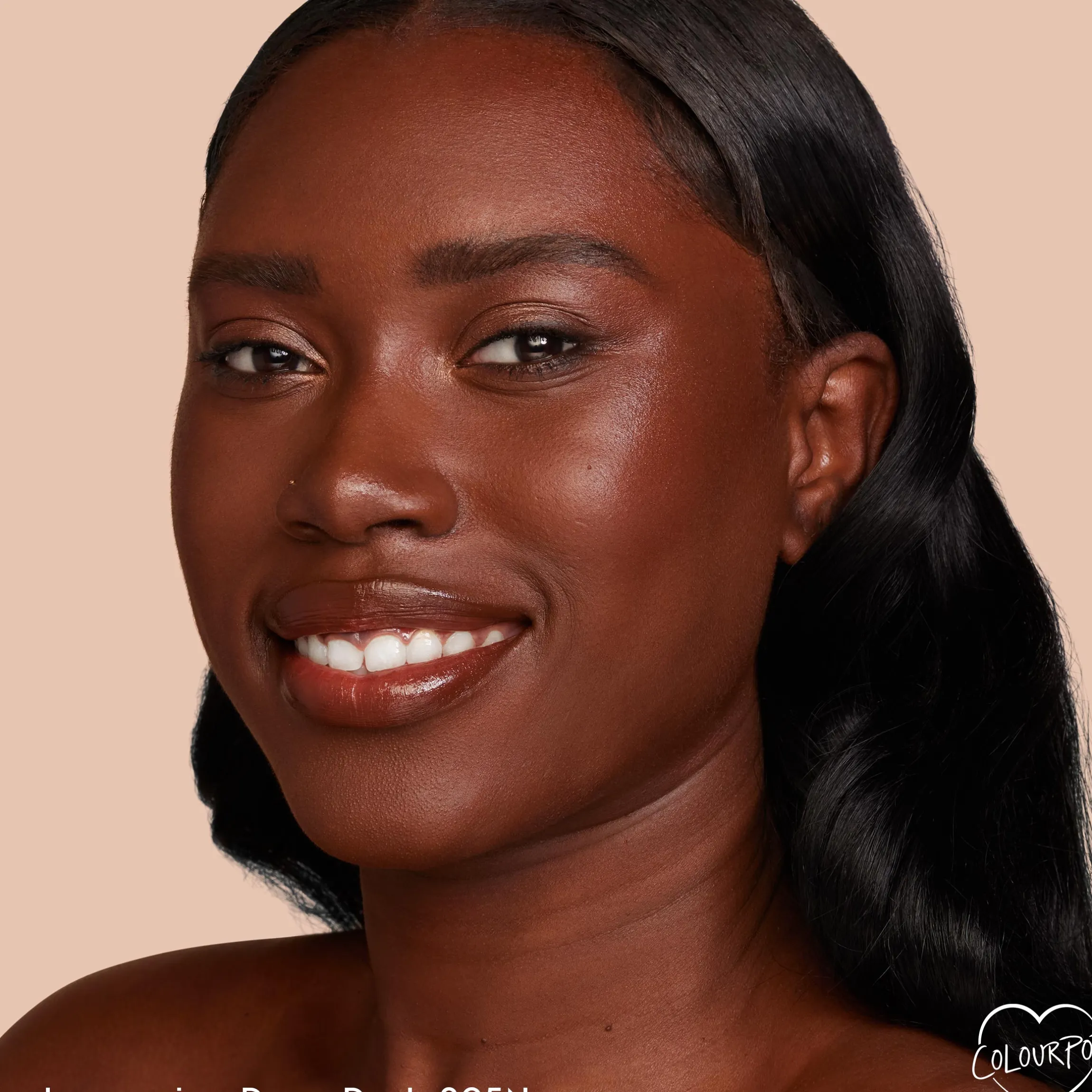 Pretty Fresh Hyaluronic Acid Hydrating Foundation
