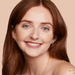 Pretty Fresh Hyaluronic Acid Tinted Moisturizer