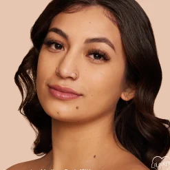 Pretty Fresh Hyaluronic Acid Tinted Moisturizer