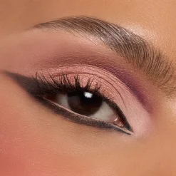 Smoke 'N Roses