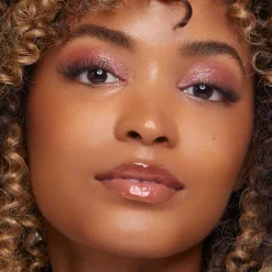 So Juicy Plumping Glossy Lip Oil